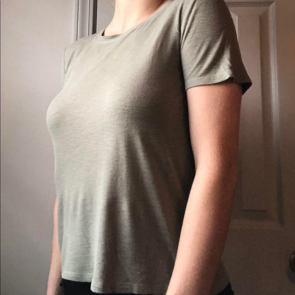 Forever 21 Short Sleeve Sweater